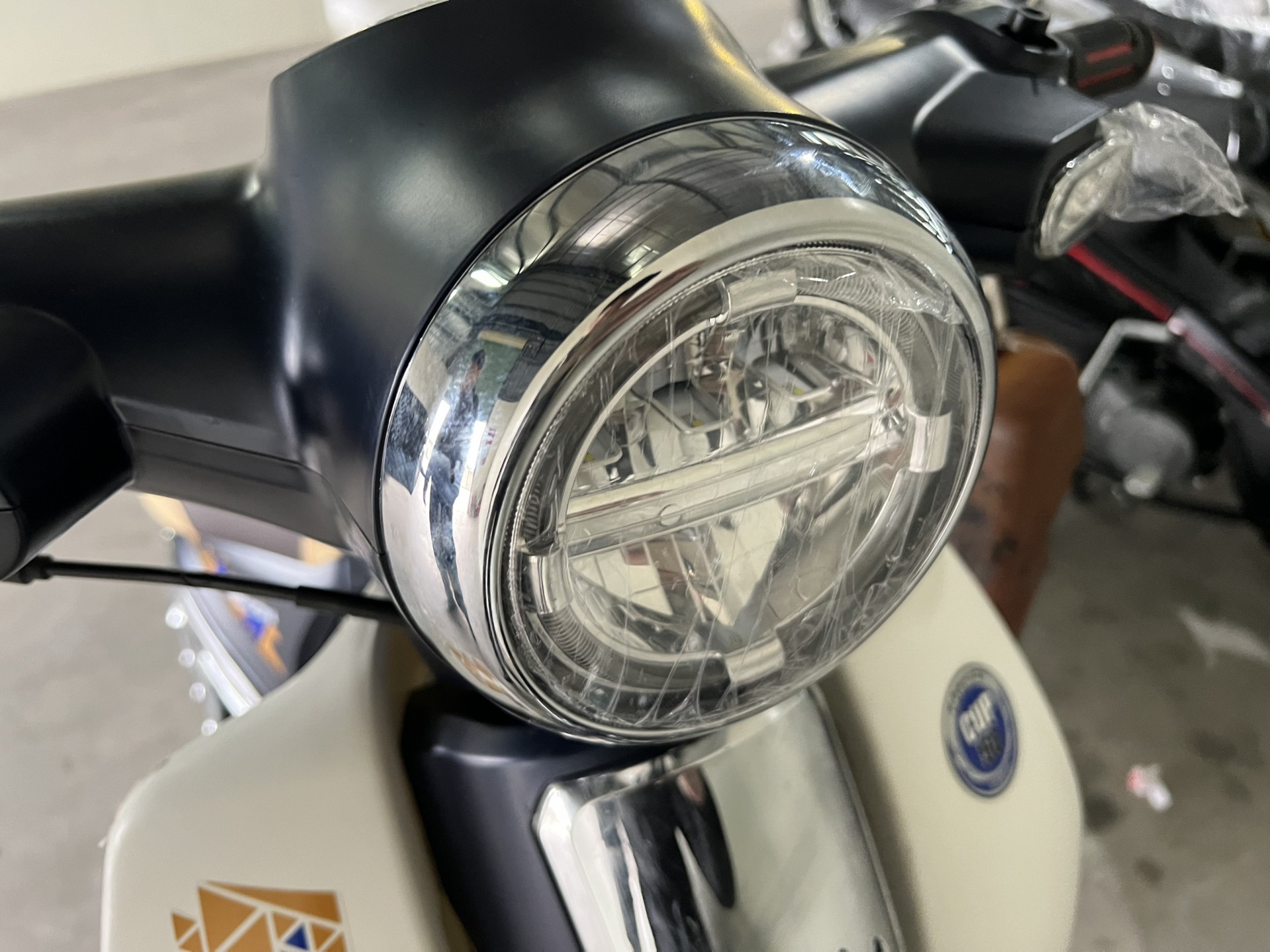 Đèn xe máy 50cc cub lifan 