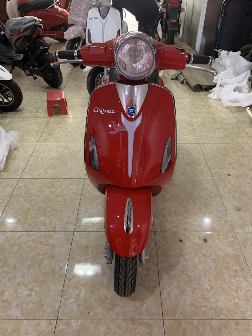 vespa-nioshima-lx-mau-do-2