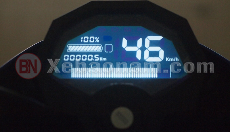 Đồng hồ điện tử xe máy điện Jvc Xmen F1