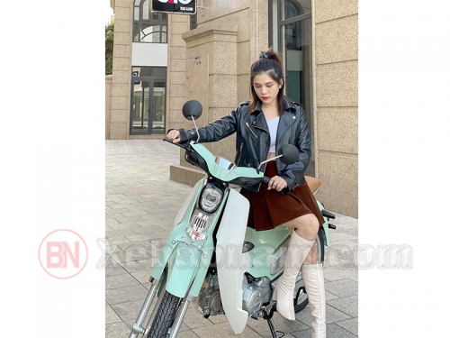 Giá xe 82 mới nhất hôm nay 26082023
